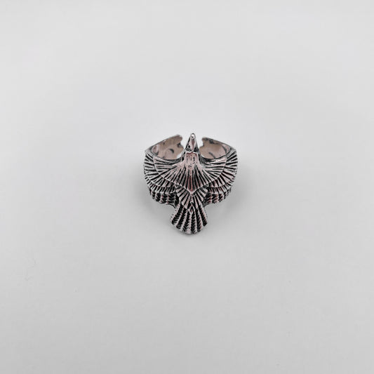 bague en argent ajustable représentant un aigle