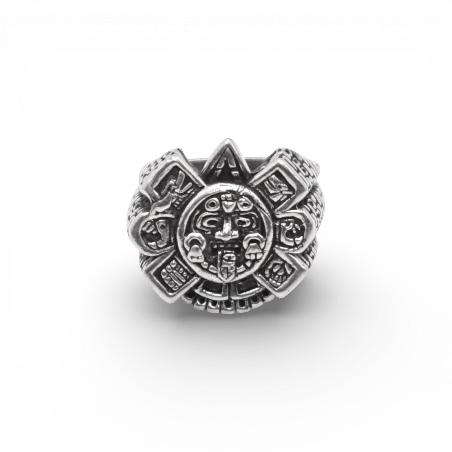 Bague en argent de style latino-américain, ornée de motifs traditionnels gravés et portant le nom "OLLIN". Disponible chez la boutique Altiplano.
