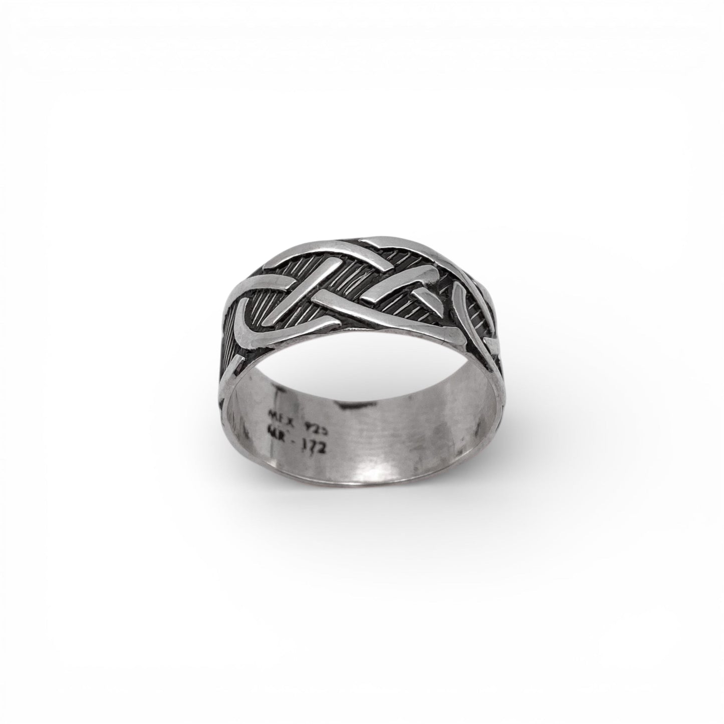 Bague en argent NOCHIPA avec motif tressé, artisanat latino-américain de la boutique Altiplano.