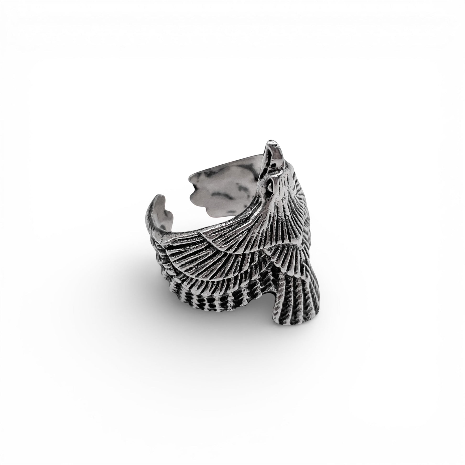 bague en argent ajustable représentant un aigle